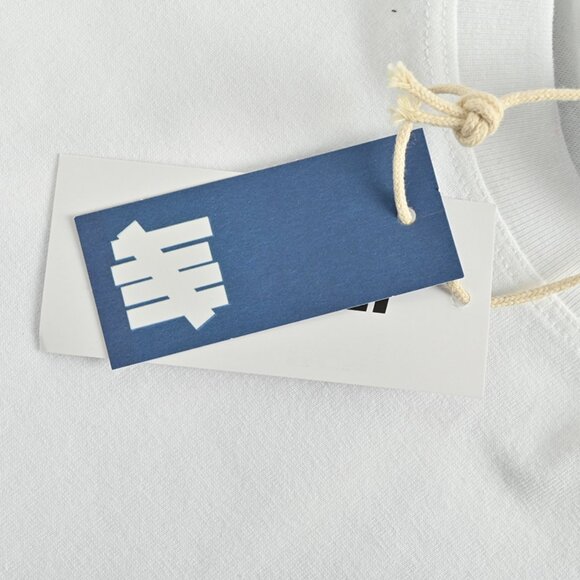 Undefeated Blue Print White Short-Sleeved T-Shirt - Picture 5 of 7